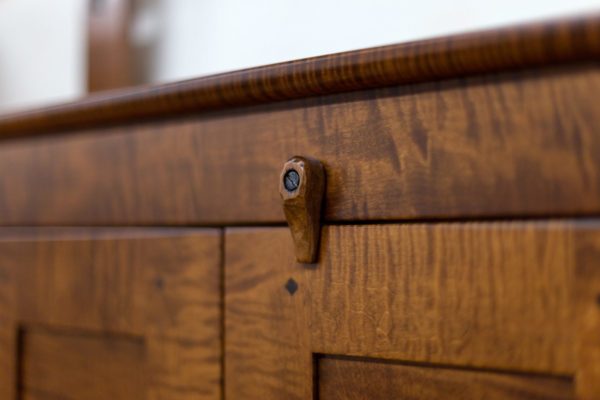 Two Door Hanging Cupboard - Image 5