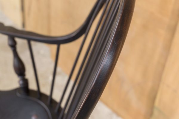 Continuous Arm Chair - Image 3