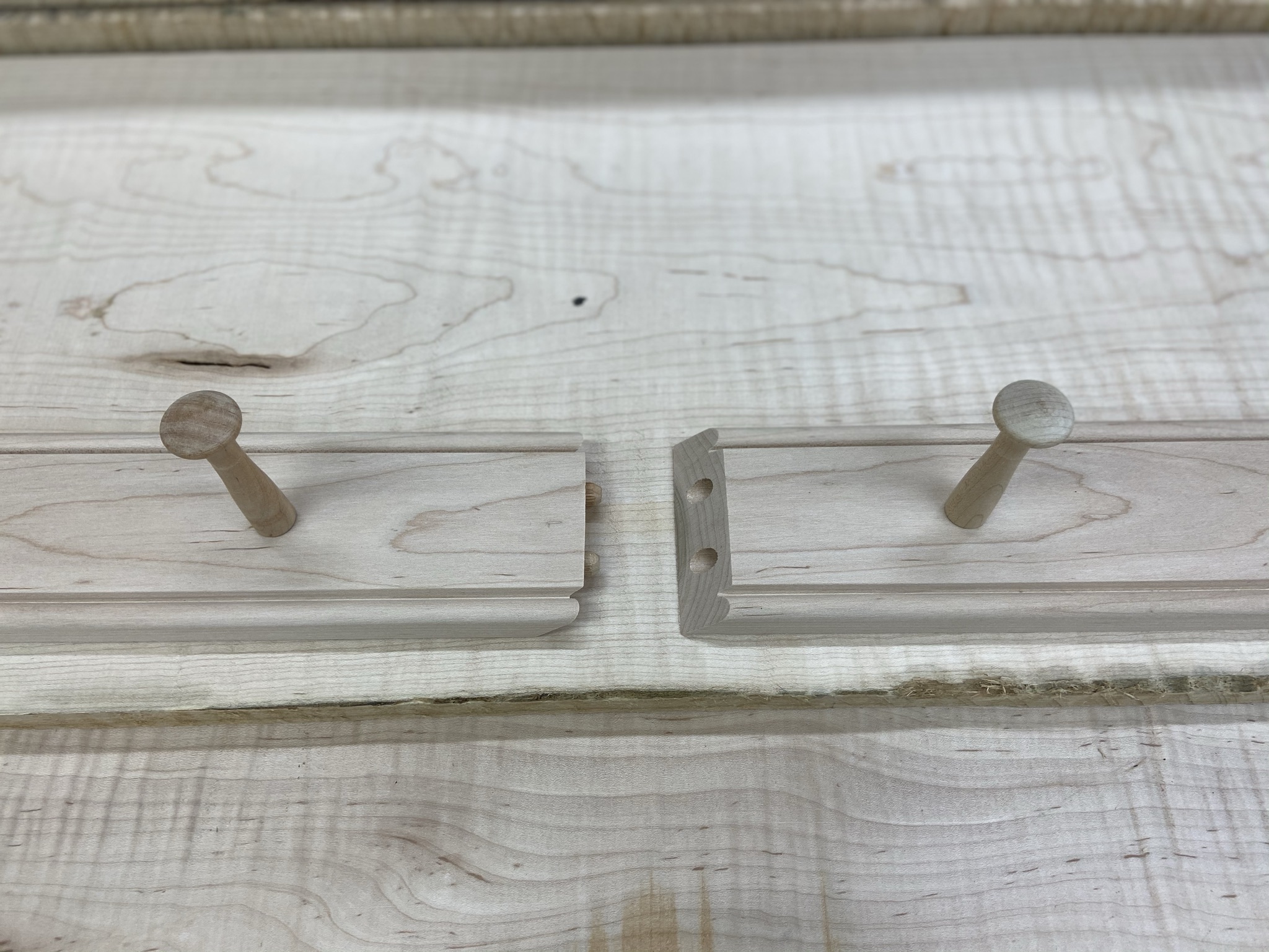 Loose Shaker Pegs & Bulk Shaker Pegs in solid Maple Wood