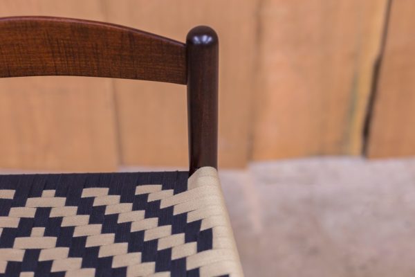 Shaker Bar Stool with Low Back for 36" counters - Image 4