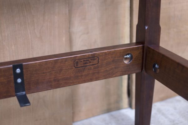 Low Post Bed - Image 4