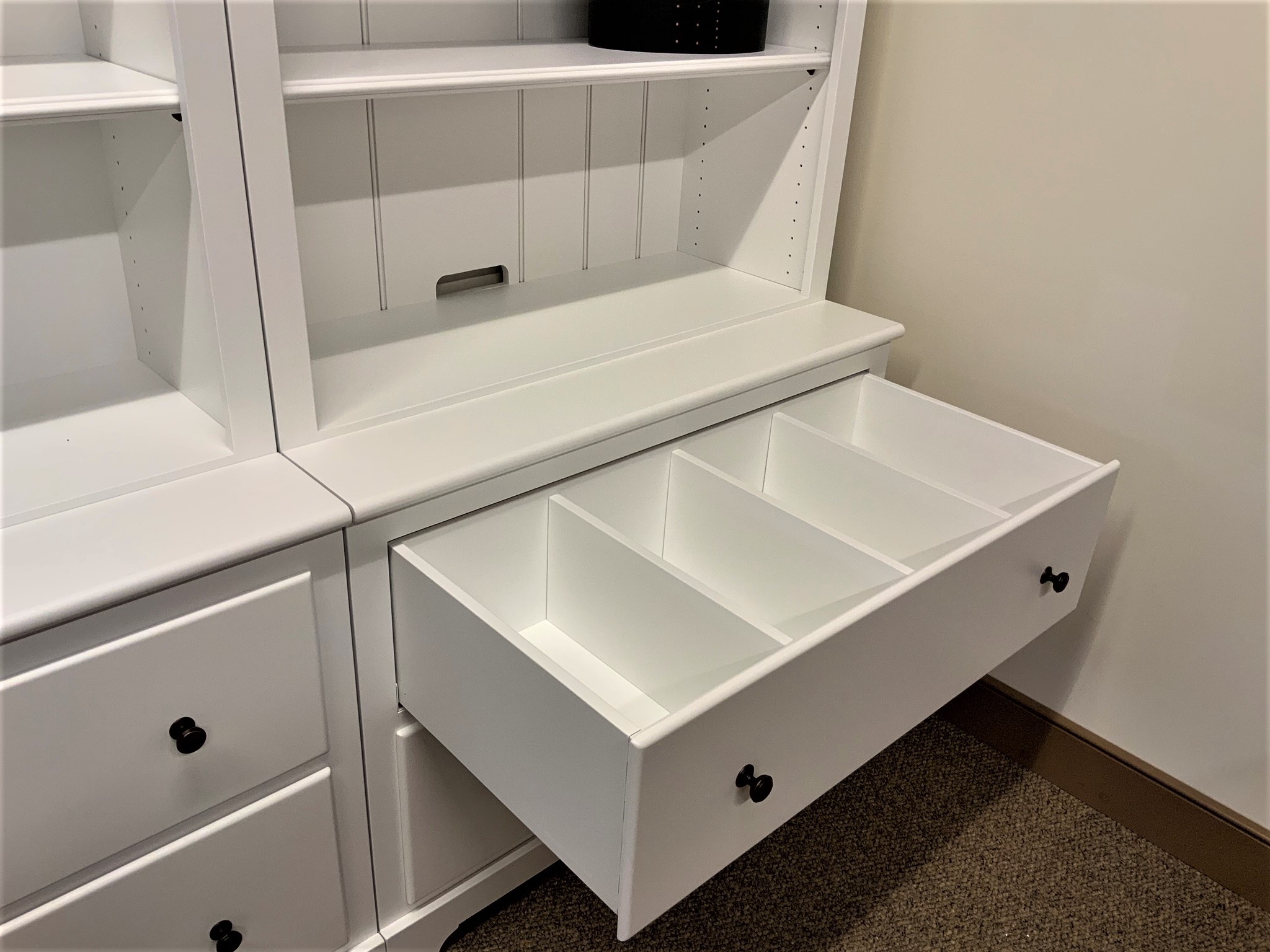 Shaker Bookcases Home Library, White Bookcase With Drawers On Bottom