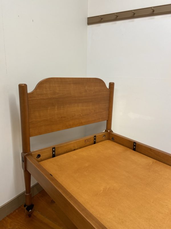 Twin Shaker Bed in Cherry wood - Image 2