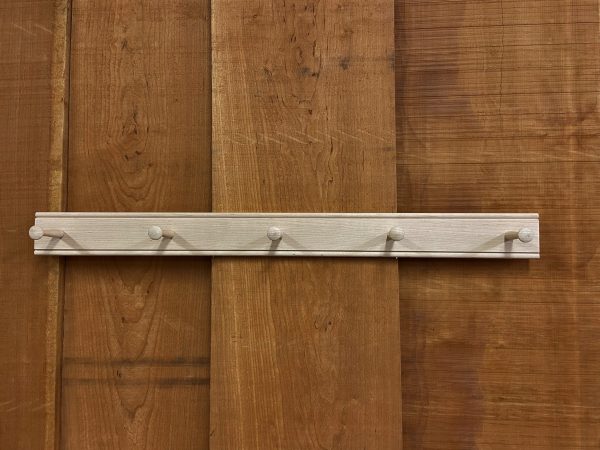 36 inch Shaker Peg Rail with 5 Shaker Pegs