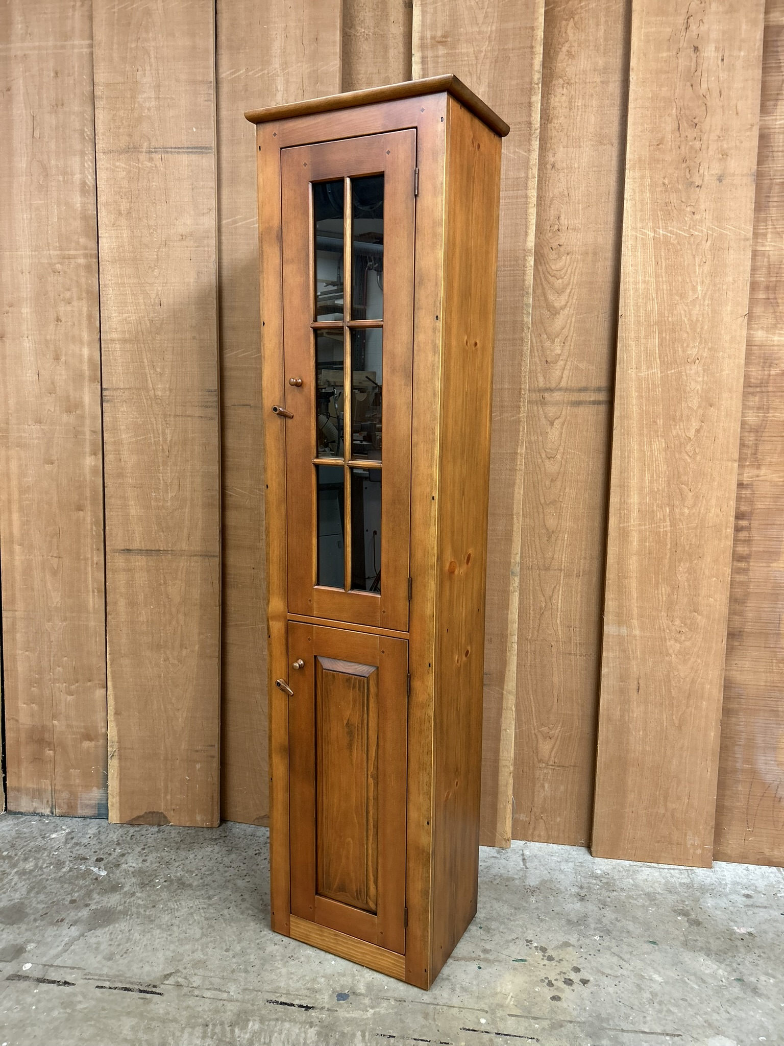 Shaker chimney deals cabinet
